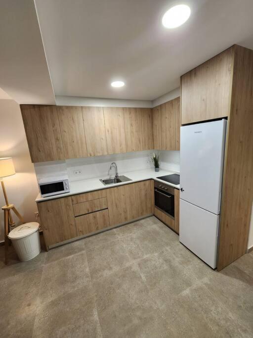 Piso De Diseno Elche Apartment ภายนอก รูปภาพ