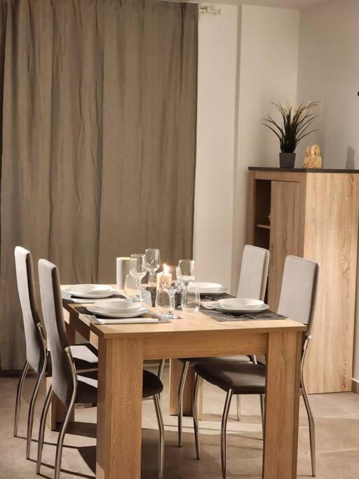 Piso De Diseno Elche Apartment ภายนอก รูปภาพ
