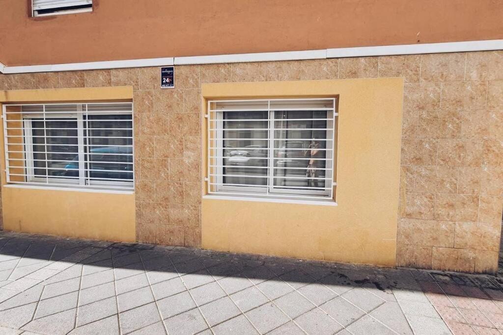 Piso De Diseno Elche Apartment ภายนอก รูปภาพ