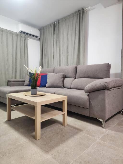 Piso De Diseno Elche Apartment ภายนอก รูปภาพ